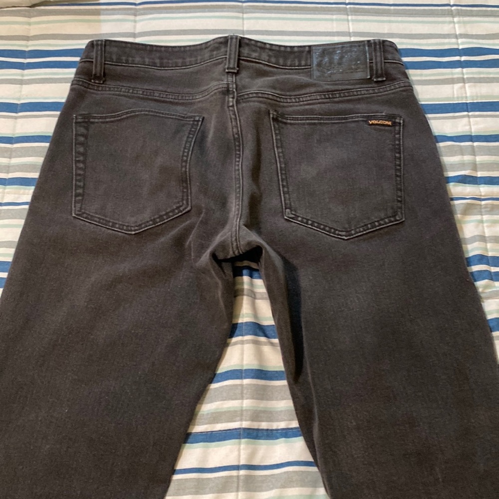 Volcom modern straight men jeans size 32x32